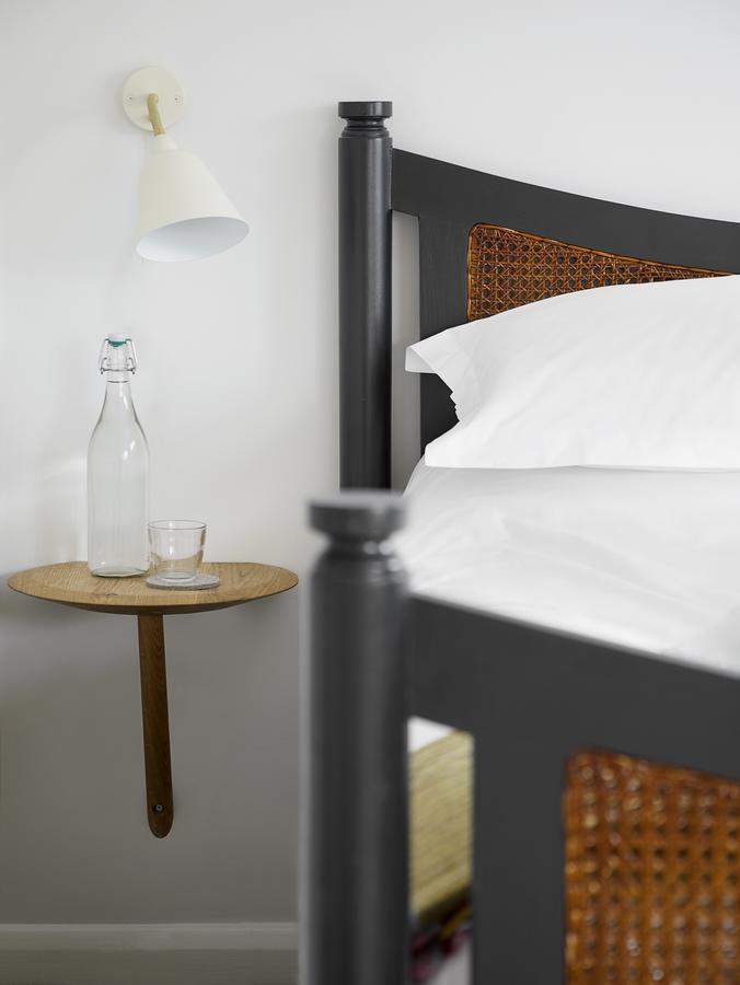 Compasses Inn Тисбъри Екстериор снимка